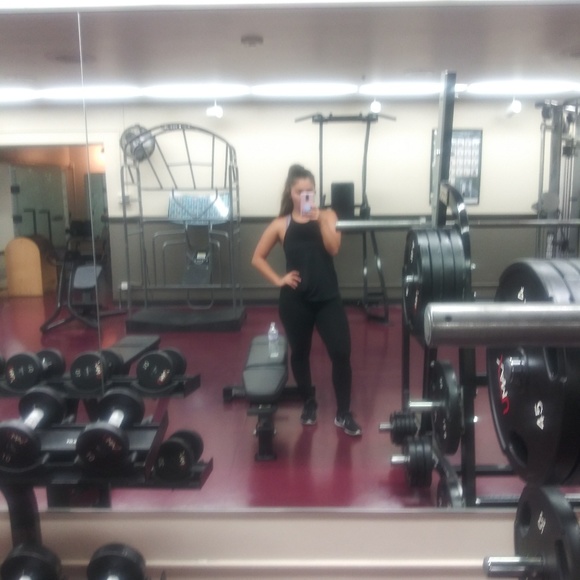 Meet your Posher, Brittany - Picture 2 of 4